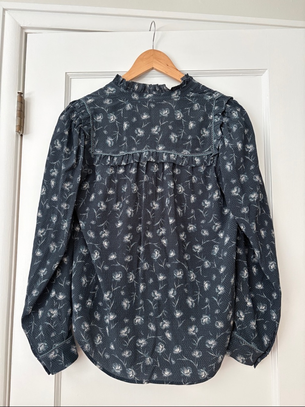 Go> by GoSilk washable silk floral ruffle blouse, blue, XS - Picture 4 of 4